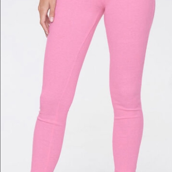 Pink Outfit - Picture 6 of 6